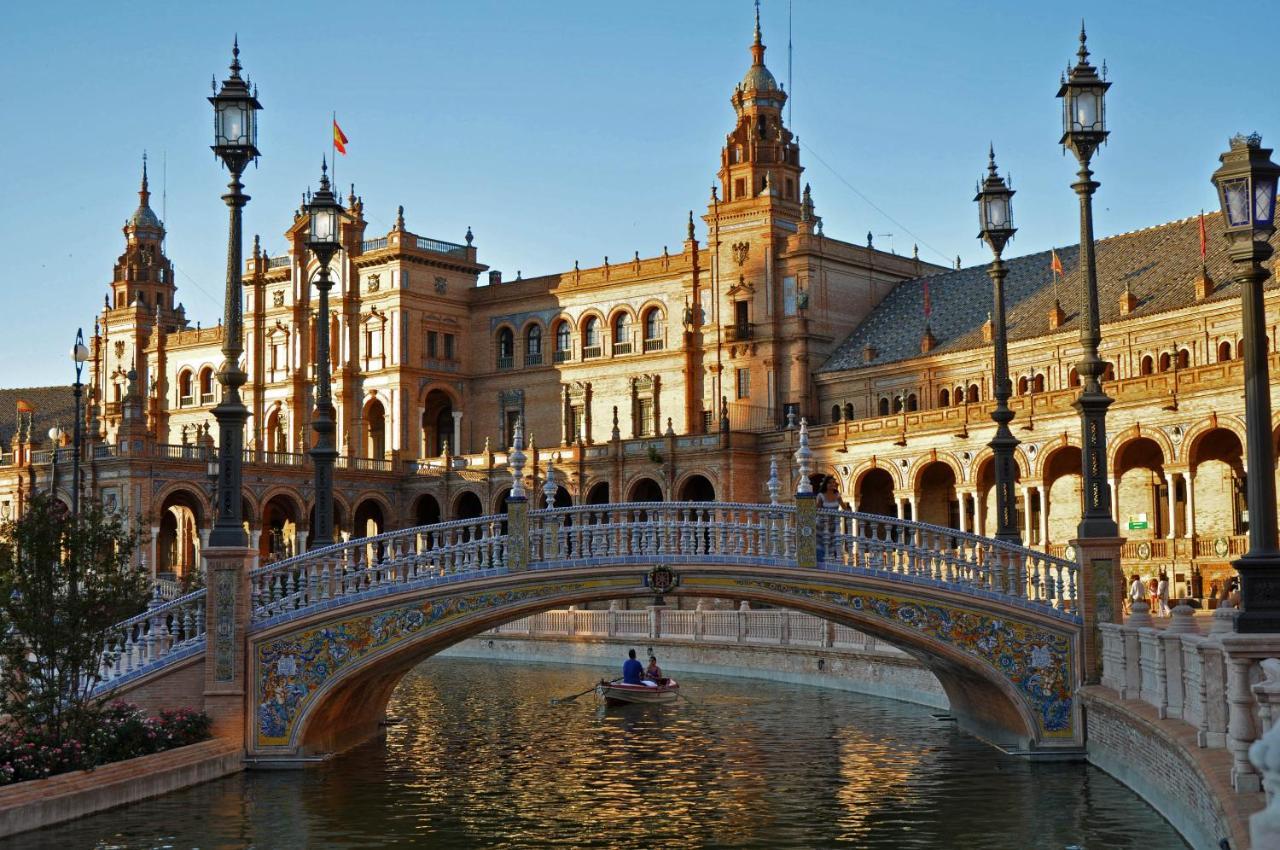 Casa Palacio El Condestable De Sevilla Exterior foto